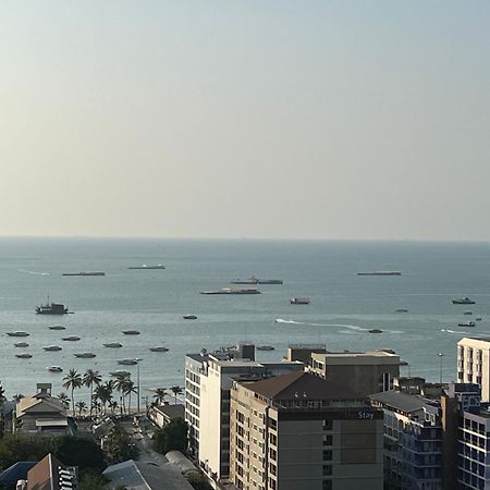 The Base Prime Apartment Pattaya Bagian luar foto