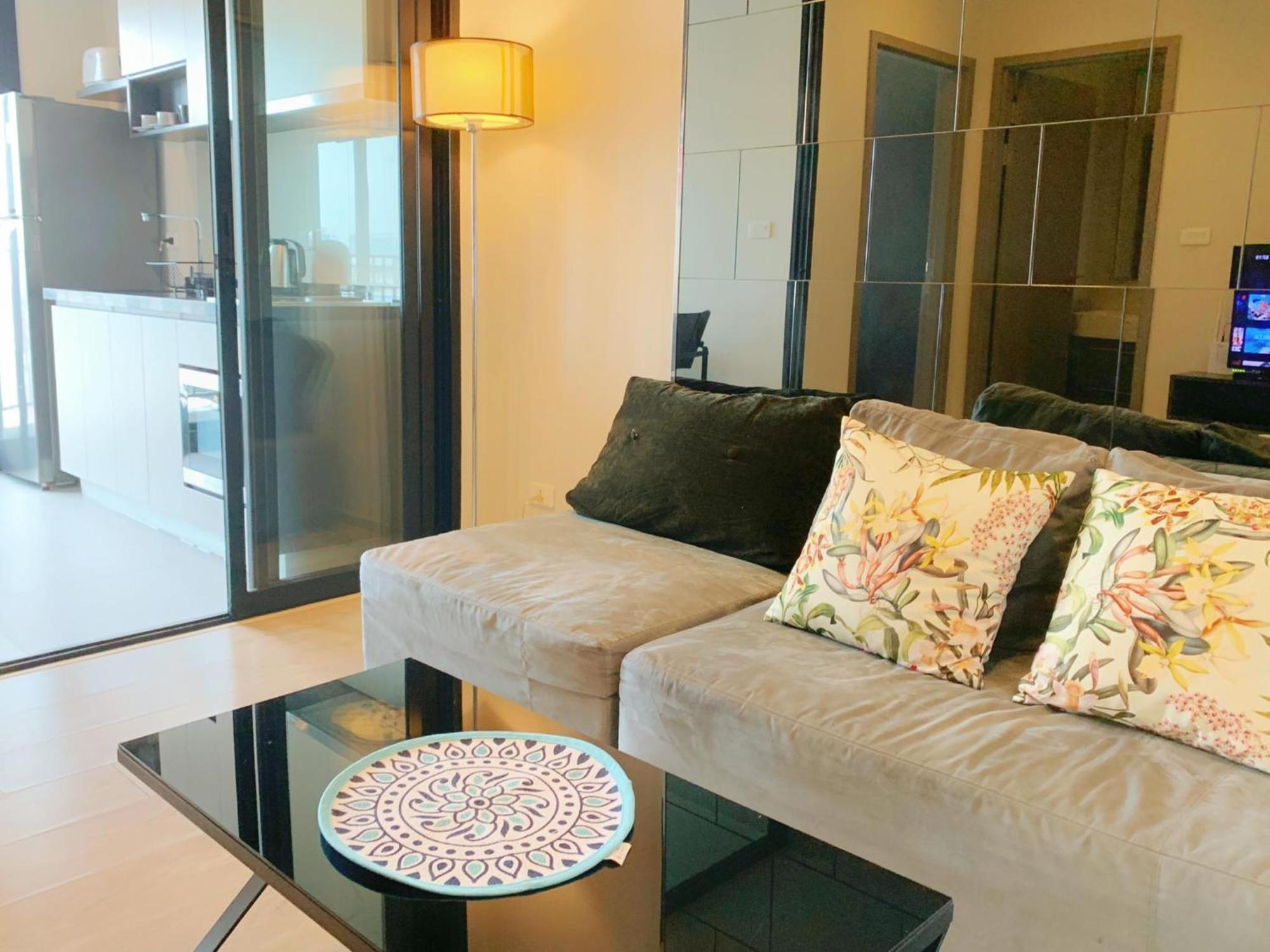 The Base Prime Apartment Pattaya Bagian luar foto